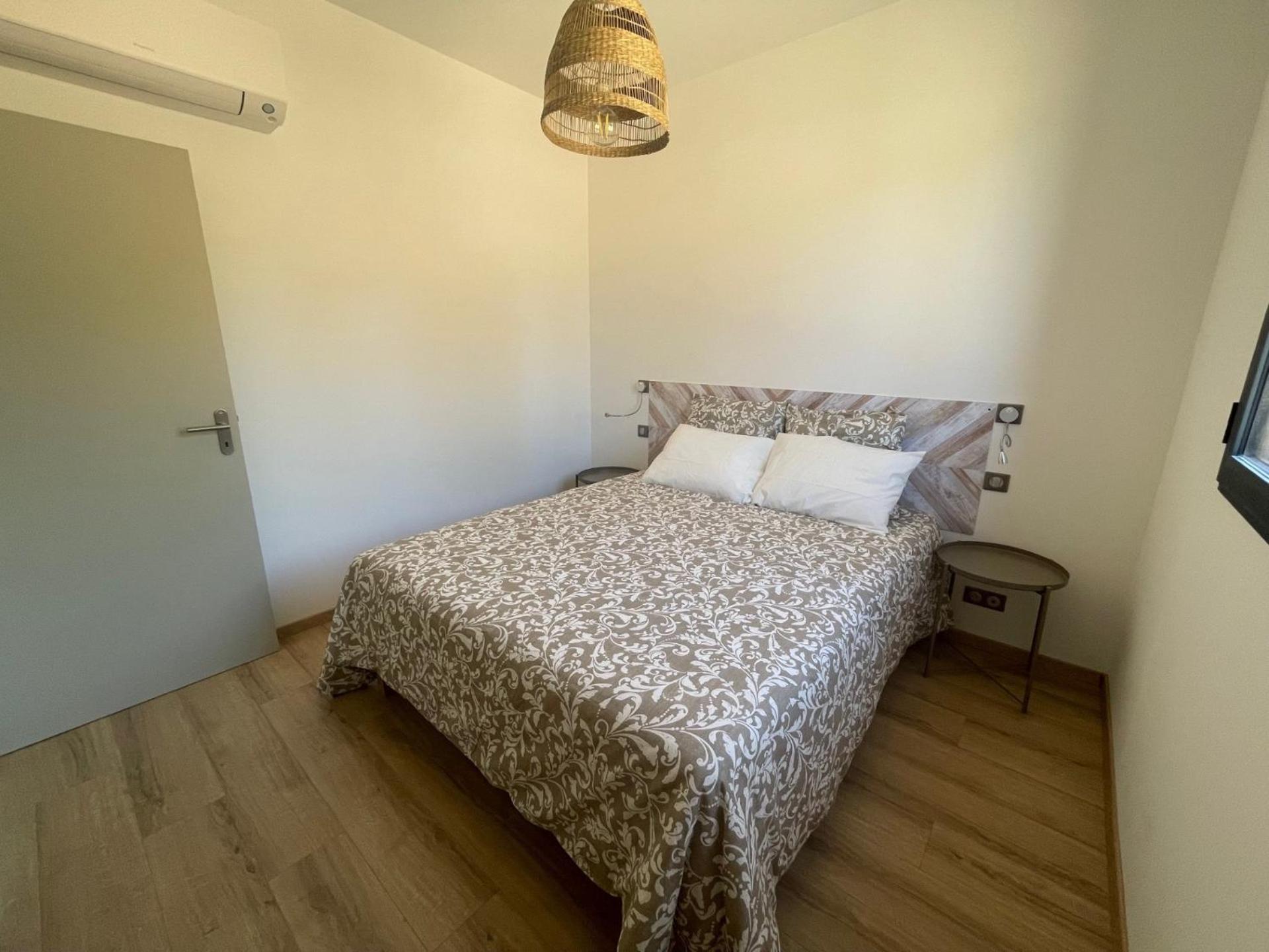 L'Adret Guest House Rians  Ngoại thất bức ảnh